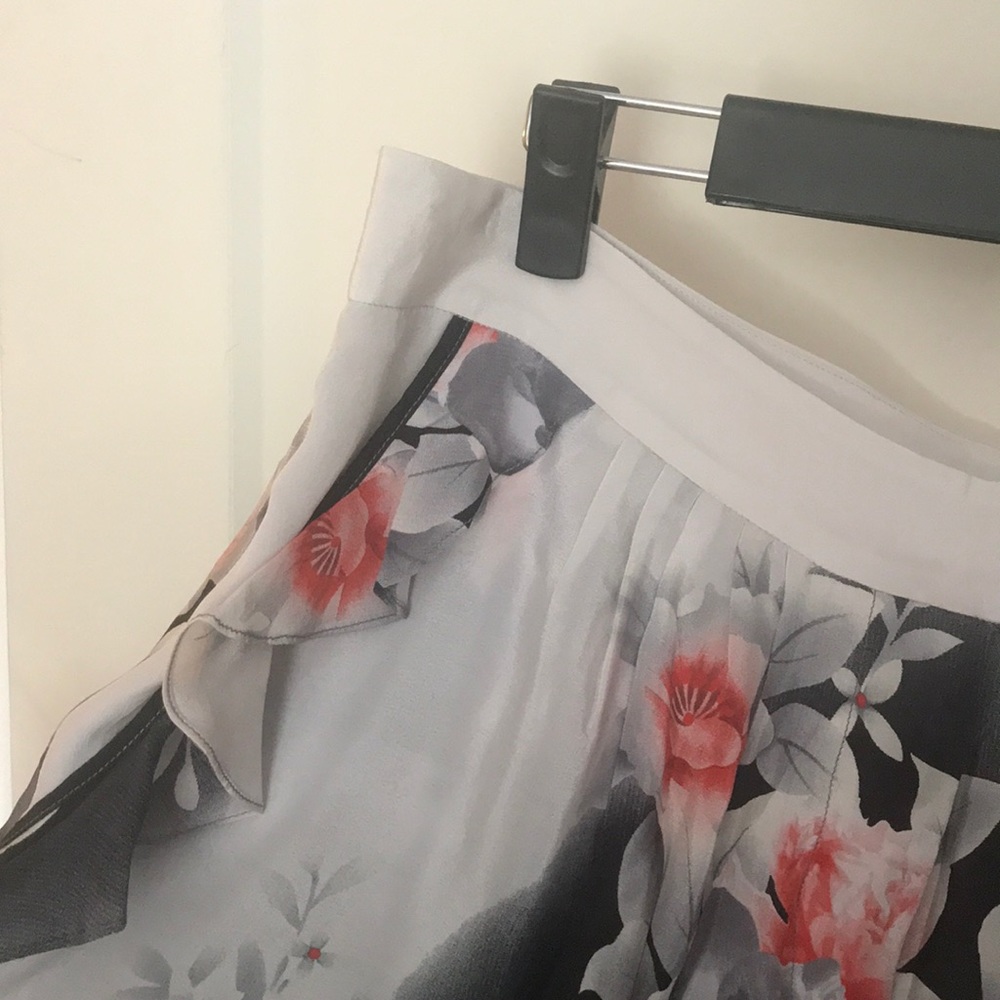 Anthropologie / Leifsdottir Flowy Shorts NWT